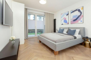 Modern & Bright Studio with Garden by Rent like home